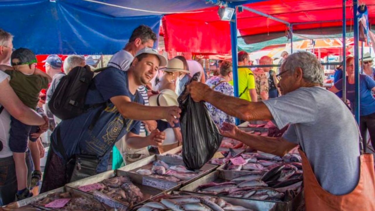 Fish Market